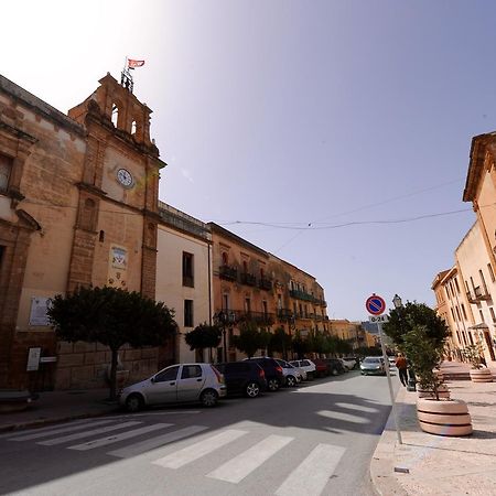 Il Cortile Del Marchese Beccadelli Bed & Breakfast Sambuca di Sicilia Exterior photo