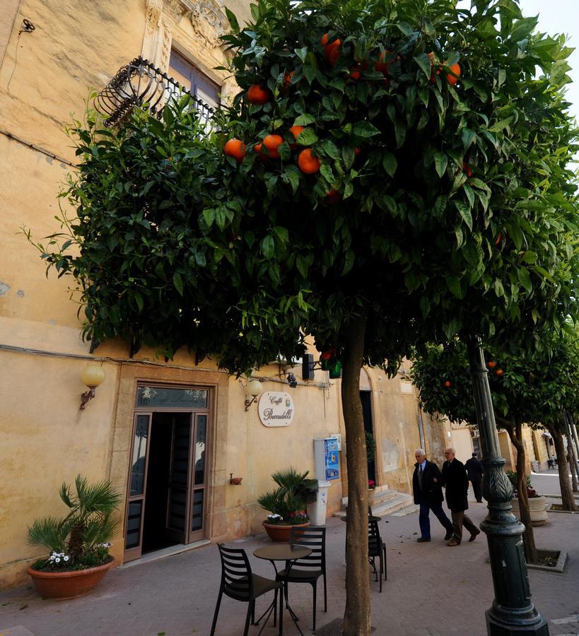 Il Cortile Del Marchese Beccadelli Bed & Breakfast Sambuca di Sicilia Exterior photo